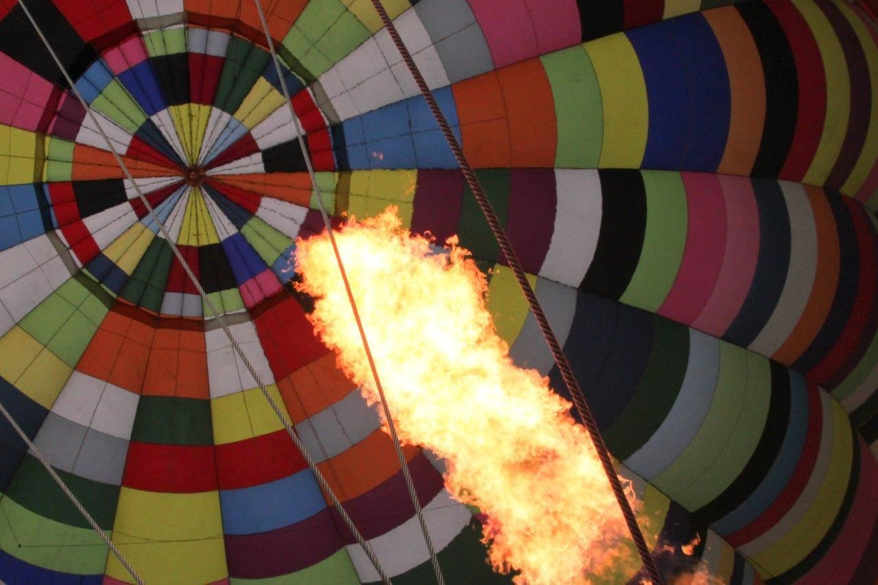 CLOSE-UP OF HOT AIR BALLOON