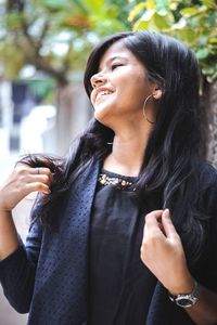 Beautiful young woman smiling