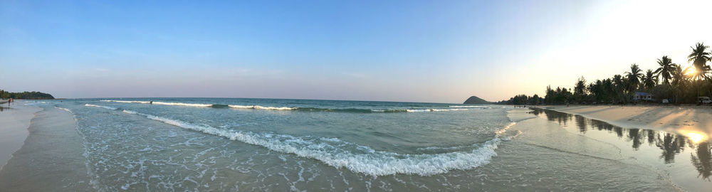 Panoramic view of sea against sky