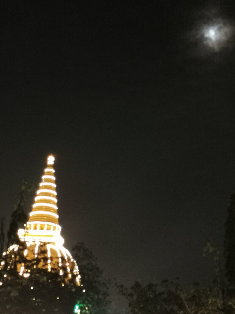 ILLUMINATED BUILDINGS AT NIGHT