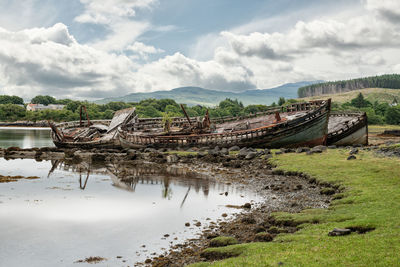 A shipwreck in scotland