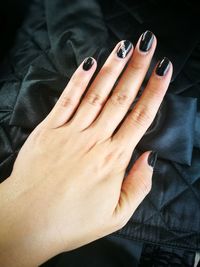 Close-up of man hand
