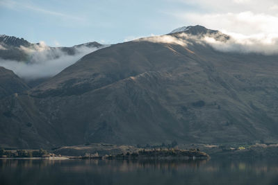 Lake wanaka winter time 