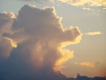 Low angle view of cloudy sky