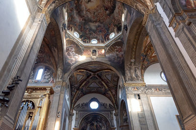 Low angle view of ornate ceiling in historic building