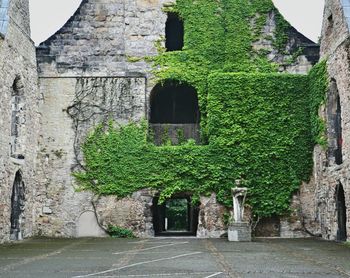 Old ruins of a building