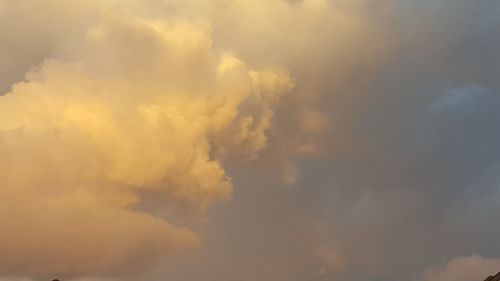 Low angle view of clouds in sky