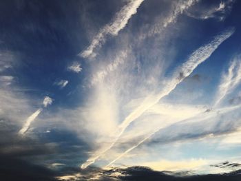 Low angle view of vapor trail in sky