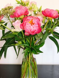 Close-up of rose bouquet