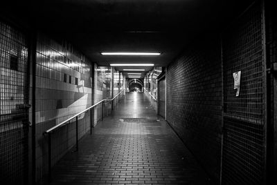 Illuminated corridor