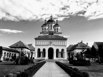 View of cathedral against sky