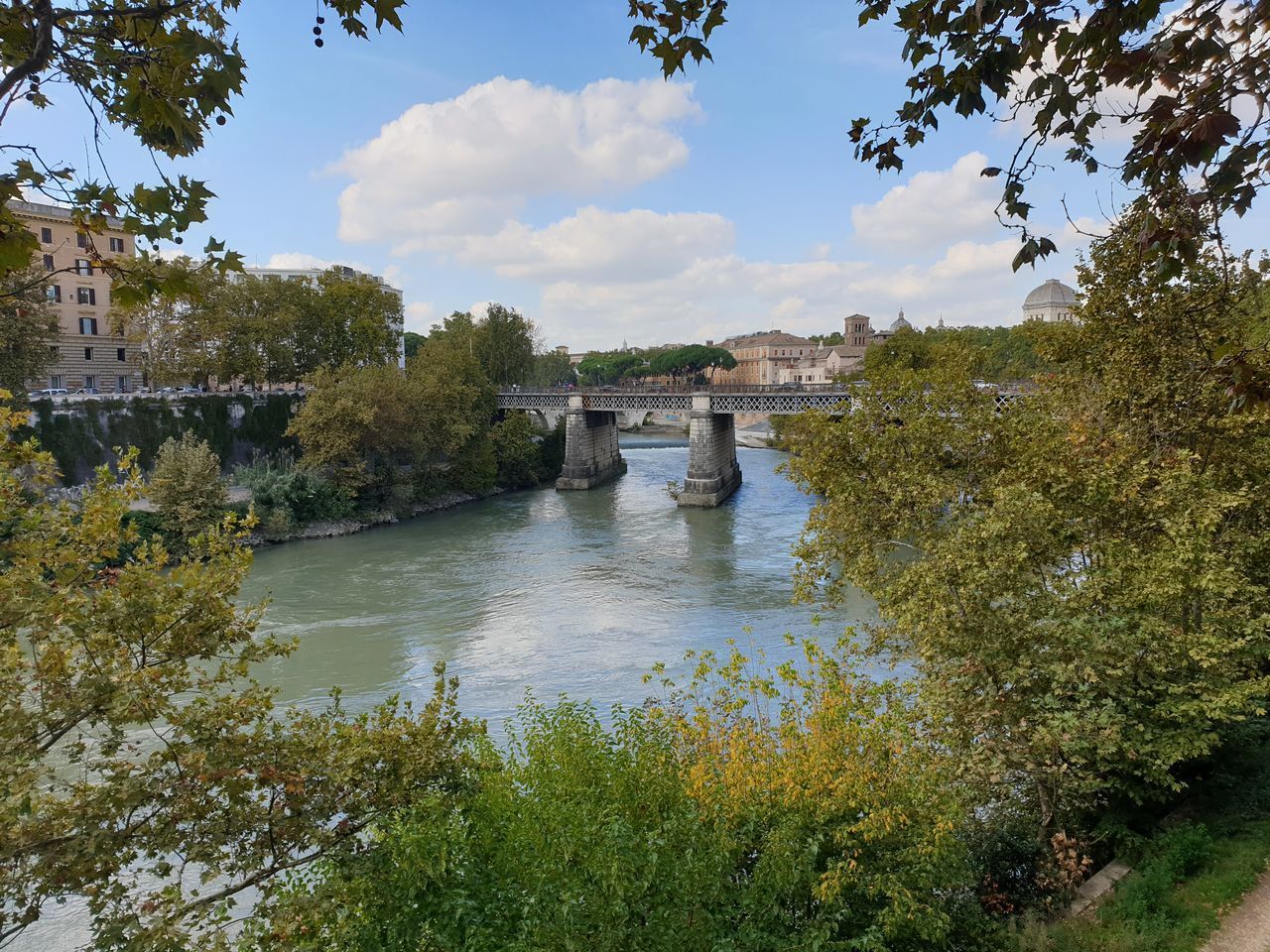 SCENIC VIEW OF RIVER AGAINST SKY