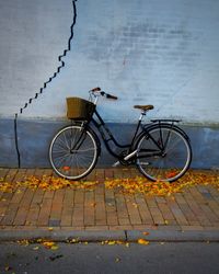 Bicycle parked on footpath