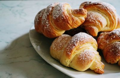 Close-up of bread in plate on table