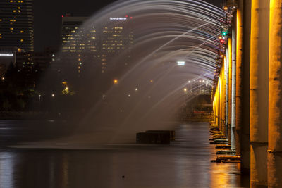 Banpo bridge fountain over han river at night