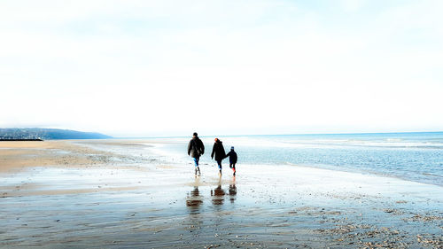 A glimpse of love on the norman coast