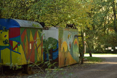 Graffiti on wall in yard