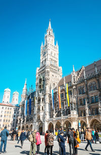 People against new town hall at marienplatz