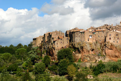 Old ruins against sky