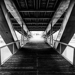 Passerelle simone de beauvoir. paris 