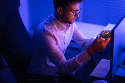 Man using laptop