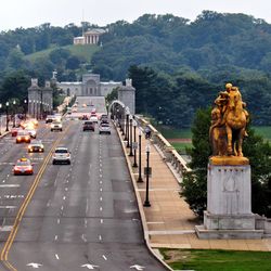 Road leading towards building