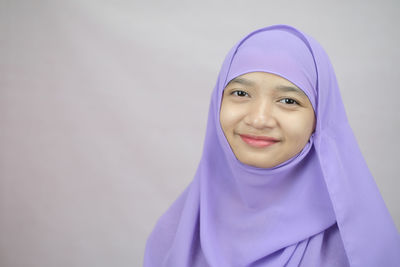 Portrait of a smiling young woman