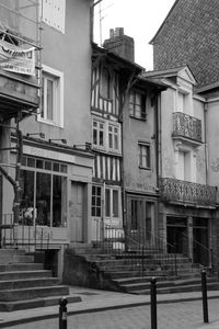 Buildings in city