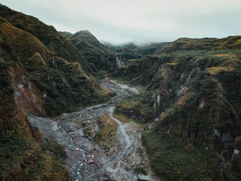 Lahar valley trail