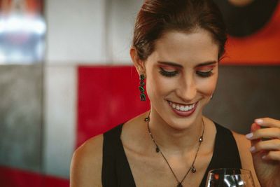 Portrait of a smiling young woman