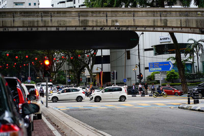 Traffic on road in city