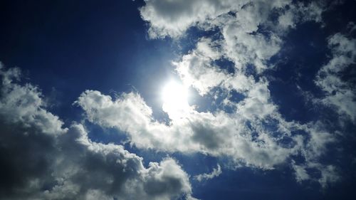 Low angle view of cloudy sky