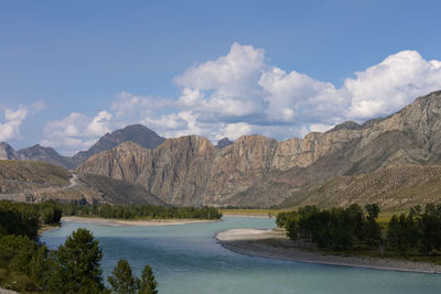 Beautiful katun river in altai mountains, russia