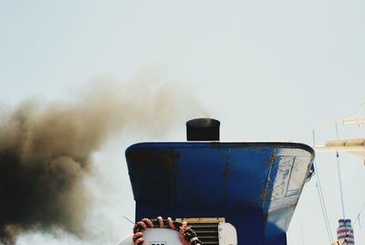 Black smoke for pollution from boat