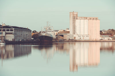 Reflection of buildings in lake