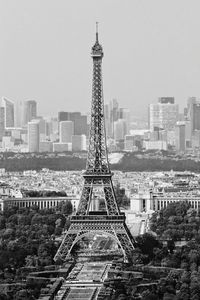 Silhouette of eiffel tower