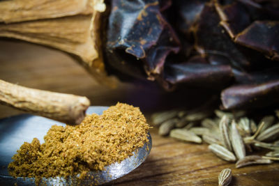 Close-up of dry leaf on table
