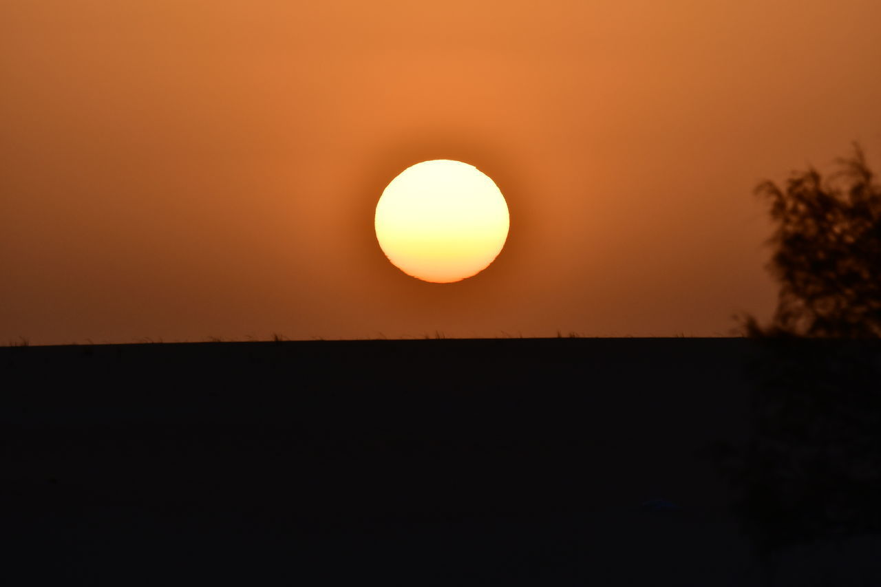 SCENIC VIEW OF SUNSET AGAINST SKY