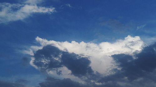 Low angle view of clouds in sky