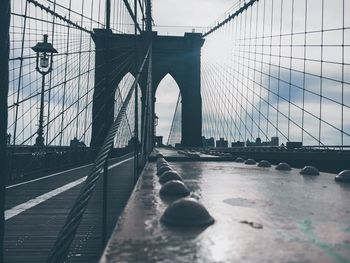 Brooklyn bridge against sky