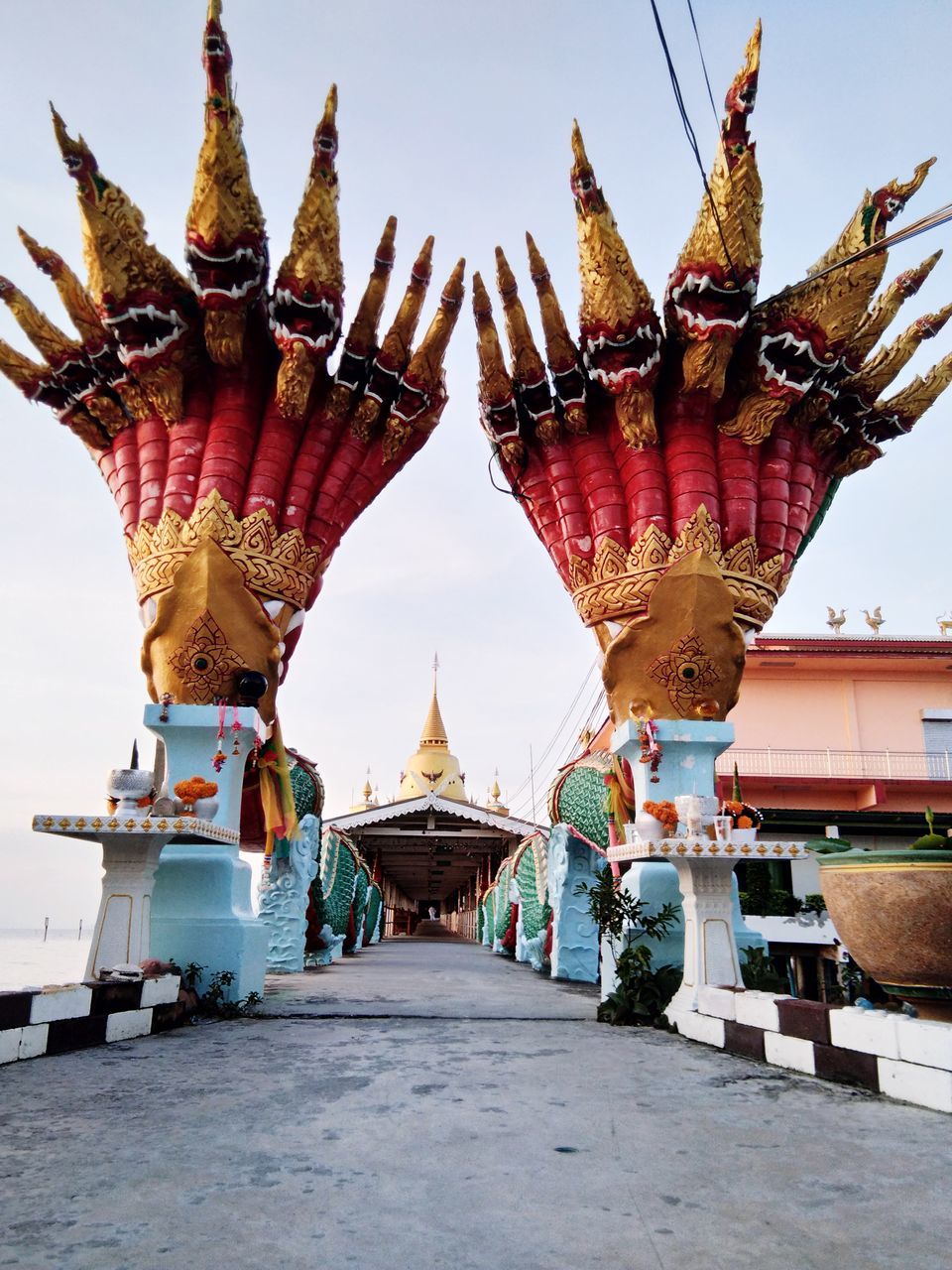 VIEW OF TEMPLE OUTSIDE BUILDING