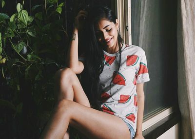 Beautiful young woman smiling