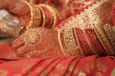 Indian bride with jewelry