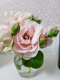 Close-up of rose bouquet