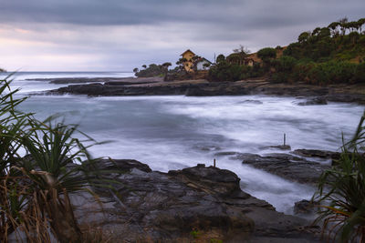 Scenic view of cicalobak beach against sky