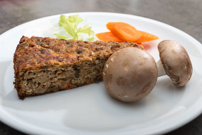 Close-up of bread in plate on table