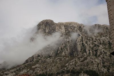 Panoramic view of majestic mountains against sky