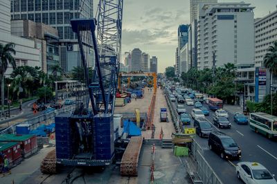 Traffic on road in city