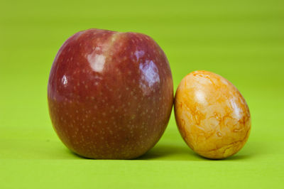 Close-up of apple on table