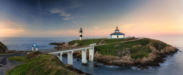 Illa pancha lighthouse in ribadeo, galicia, spain